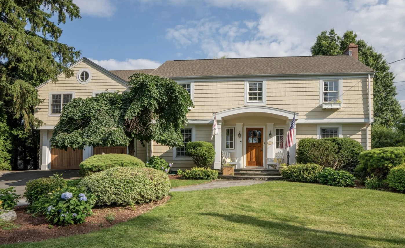 49 Belcrest Road, West Hartford CT — example of a West Hartford home in jumbo mortgage territory